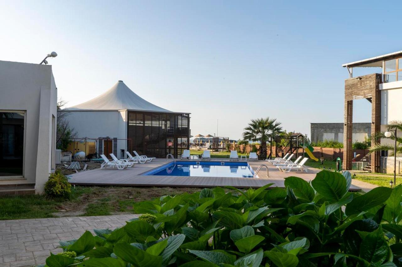 Mad Sea Beach Hotel Karacakoy Exteriör bild