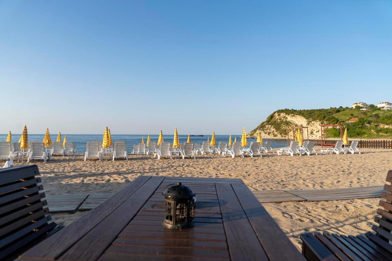 Mad Sea Beach Hotel Karacakoy Exteriör bild