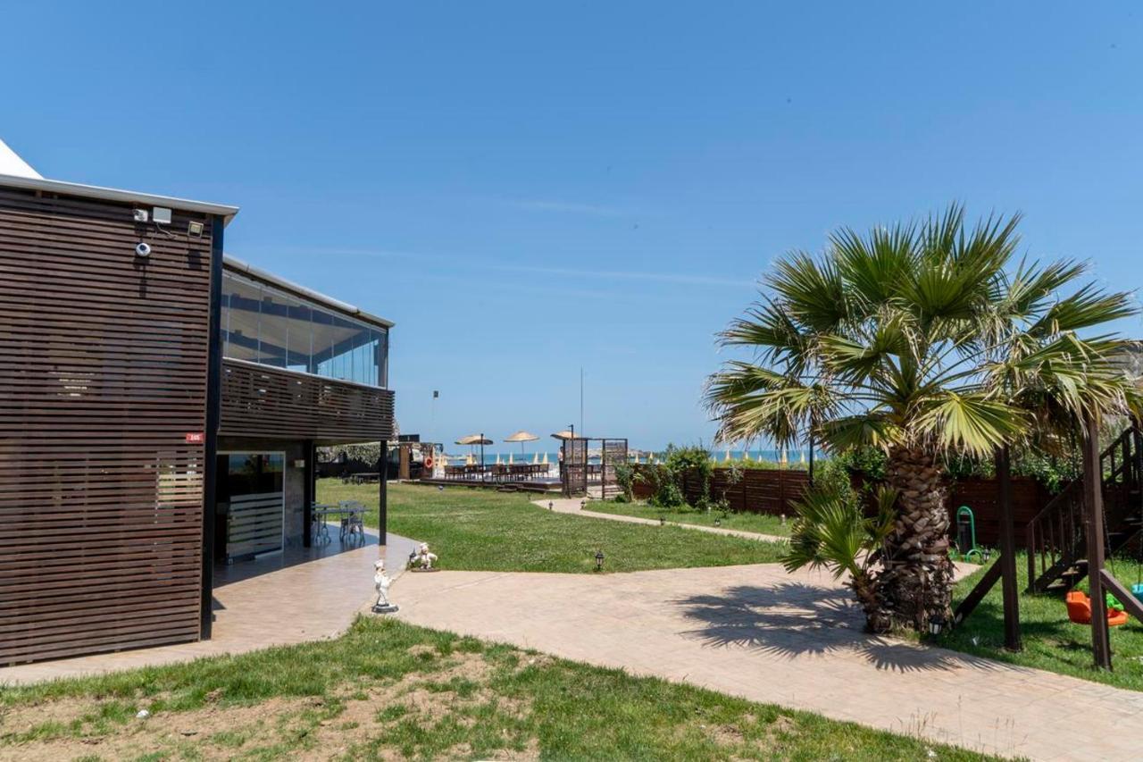 Mad Sea Beach Hotel Karacakoy Exteriör bild